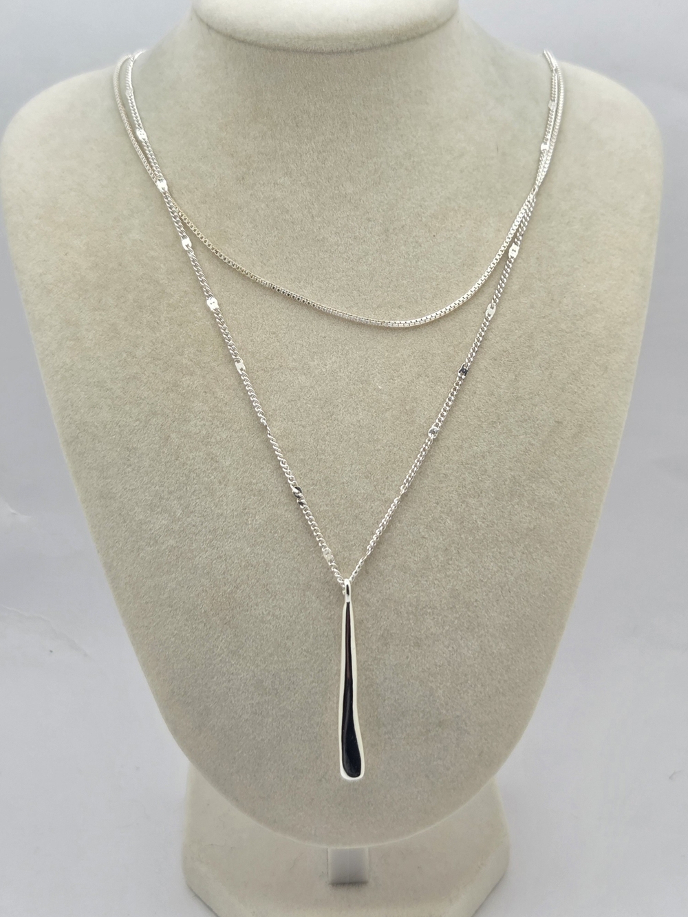 JENNY BIRD Silver Leana Layered Pendant Necklace 17-20" Modernist Drop